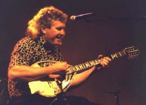 Llew LR