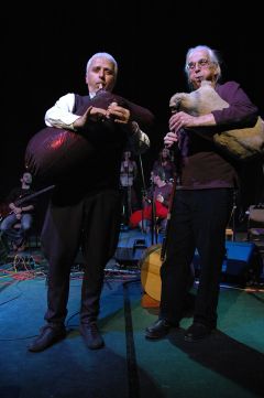 turkey1 Performing with Birol Topaloglu at Kadikoy Cultural Centre, Istanbul, Dec 07